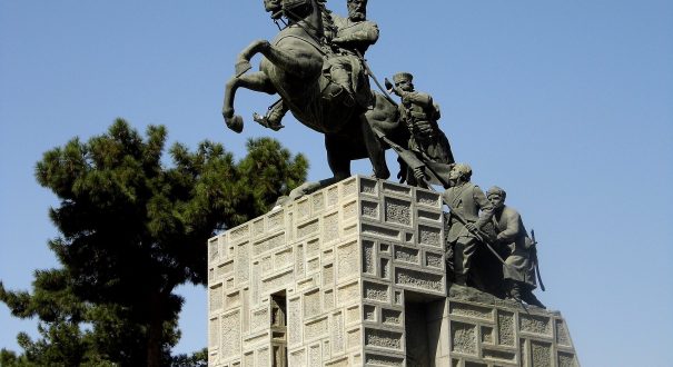 آرامگاه نادرشاه