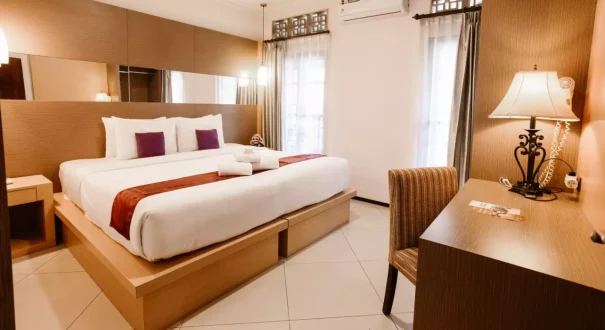 royal orchid,s room