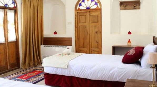 هتل تاریخی خانه آقازاده ابرکوه هتل تاریخی خانه آقازاده ابرکوه
